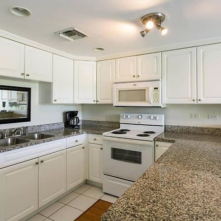 Beach Living At Island Pine Villas Blp George Town Exterior foto